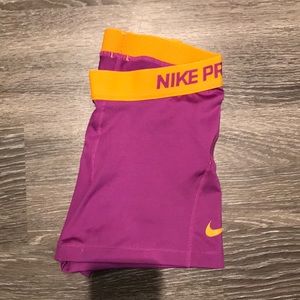 Nike spanks